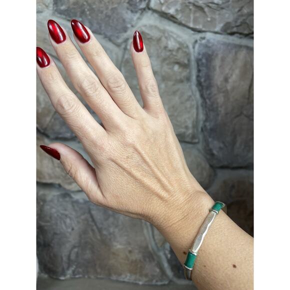 Vintage Sterling Silver Minimalist Cuff Bracelet Green Leather Wrapped Inlay - Picture 3 of 10